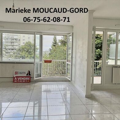 Appartement 5 pièces 148000 €
