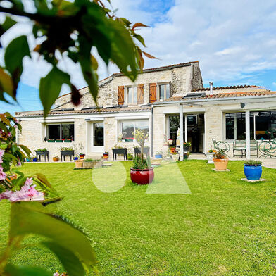 Maison 7 pièces 299000 €