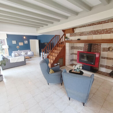 Maison 5 pièces 374500 €