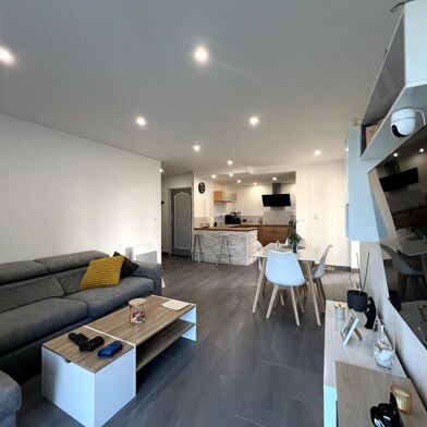 Appartement 4 pièces 232000 €