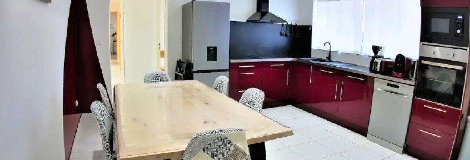 Commerce 4 Pièces 93 m² à vendre à Nîmes (30000)