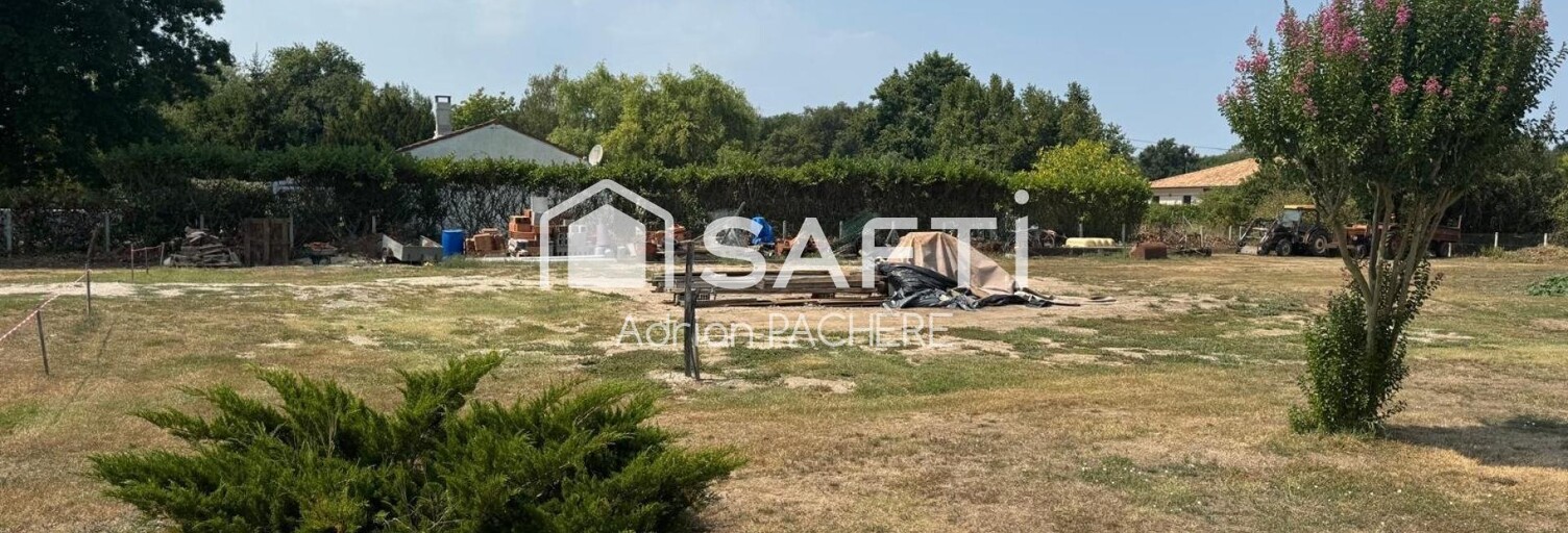 Terrain  1087 m² à vendre à Vensac (33590)