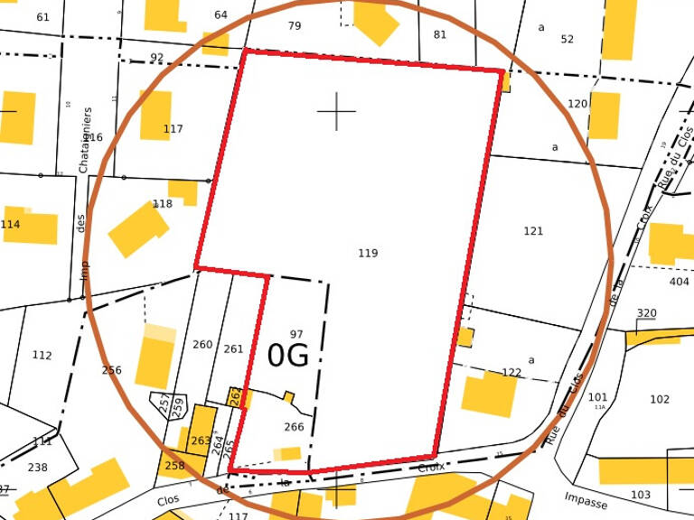 À Saint-Denis-Lanneray, terrain à construire en vente — photo 1