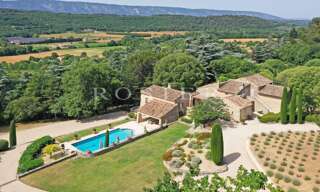 Maison 18 Pièces 376 m² à vendre à Goult (84220)