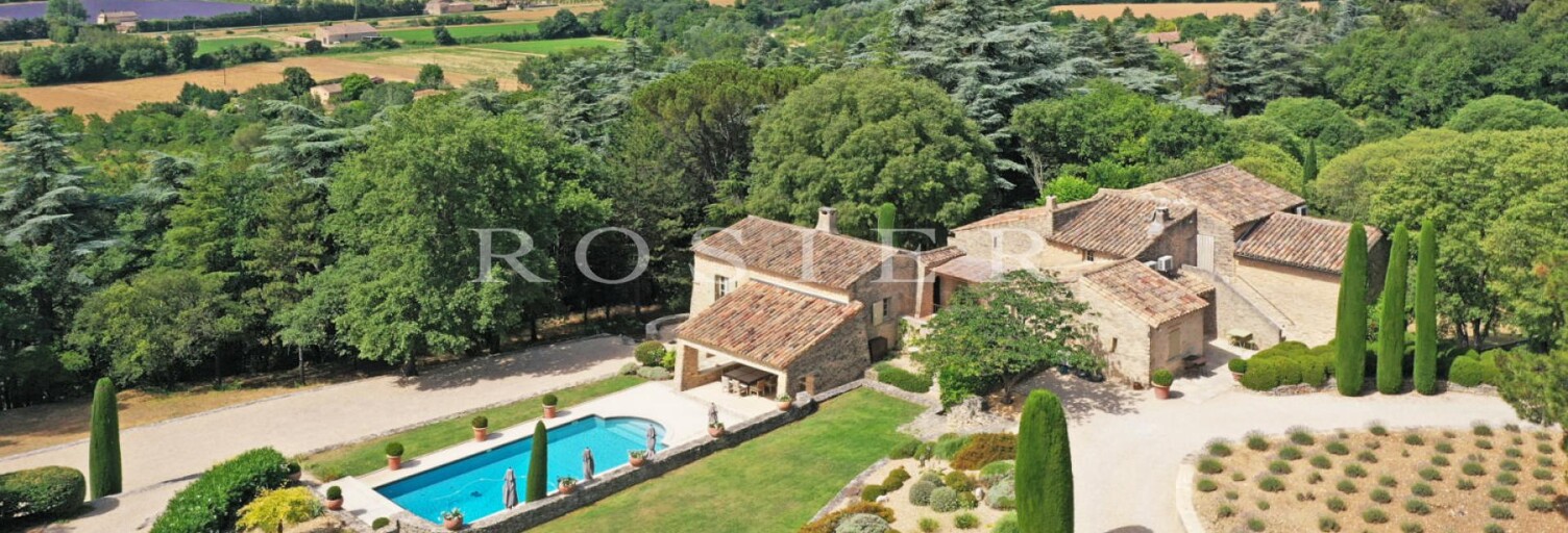 Maison 18 Pièces 376 m² à vendre à Goult (84220)