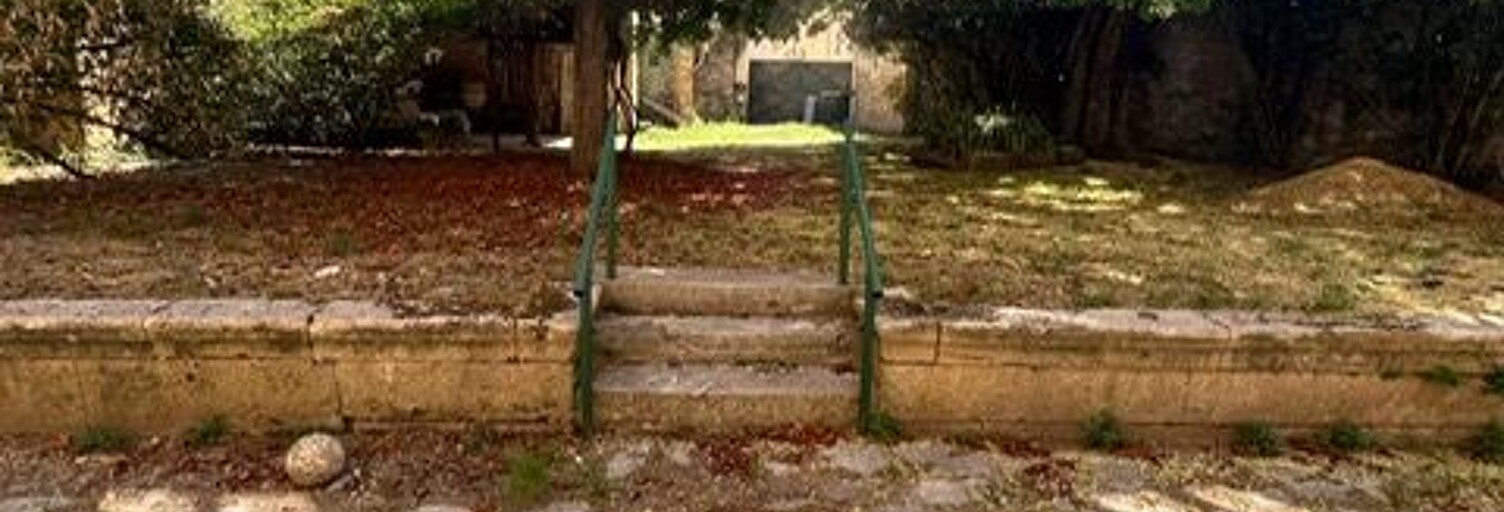 Maison 15 Pièces 530 m² à vendre à Uzès (30700)