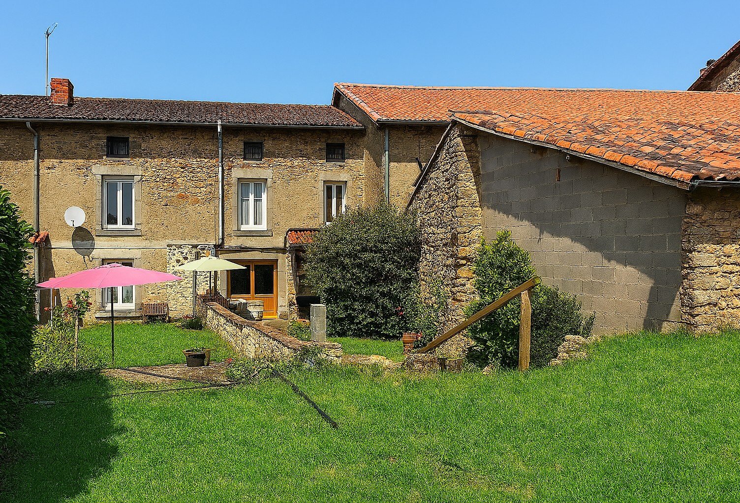 Maison mitoyenne — photo 1