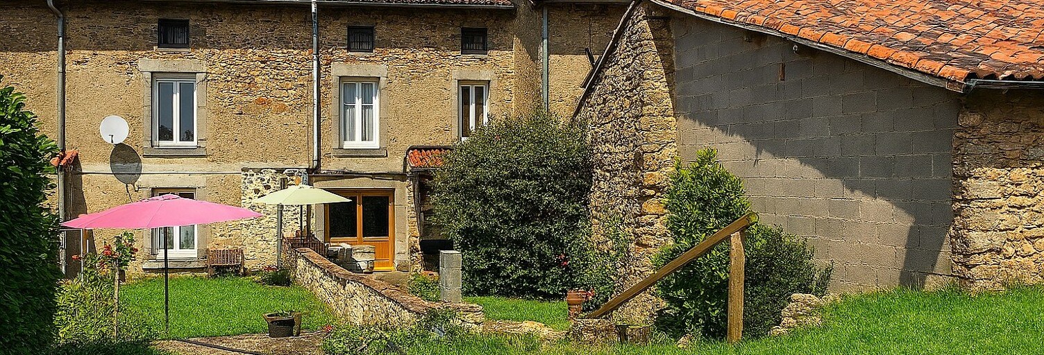 Maison 7 Pièces 155 m² à vendre à Les Salles-Lavauguyon (87440)