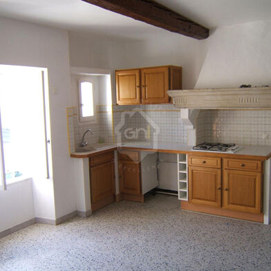 Maison 3 pièces 635 €