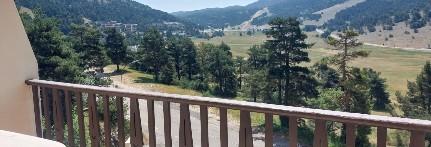 Appartement 1 Pièce 34 m² à vendre à Gréolières (06620)