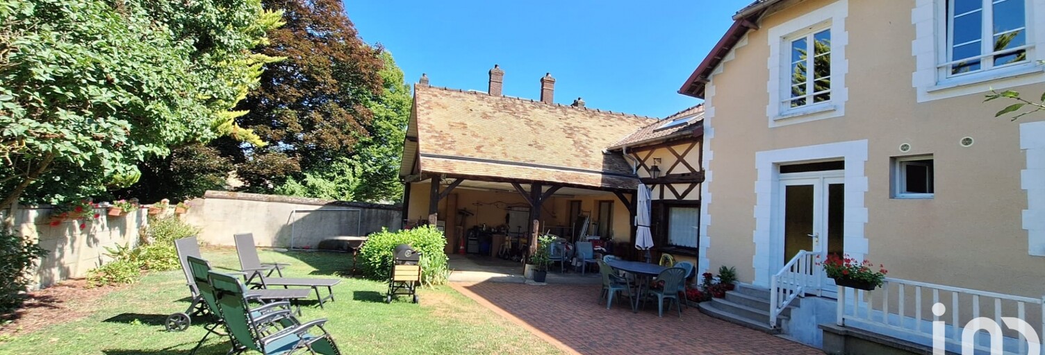 Maison 8 Pièces 193 m² à vendre à Les Trois Lacs (27700)