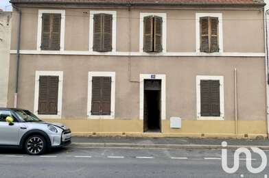 Immeuble  89000 €