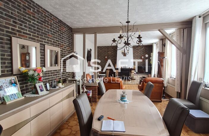 IMMEUBLE A CONFORTER pour investisseurs ou un artisan à la recherche d'ateliers et de parkings — photo 2