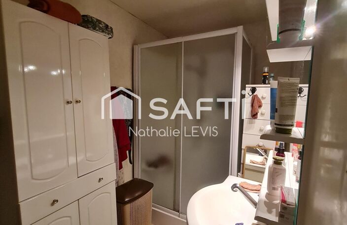 IMMEUBLE A CONFORTER pour investisseurs ou un artisan à la recherche d'ateliers et de parkings — photo 5