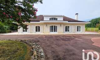 Maison 6 Pièces 349 m² à vendre à Bosdarros (64290)