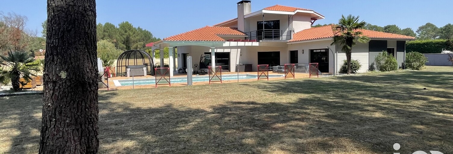Maison 7 Pièces 260 m² à vendre à Parentis-en-Born (40160)