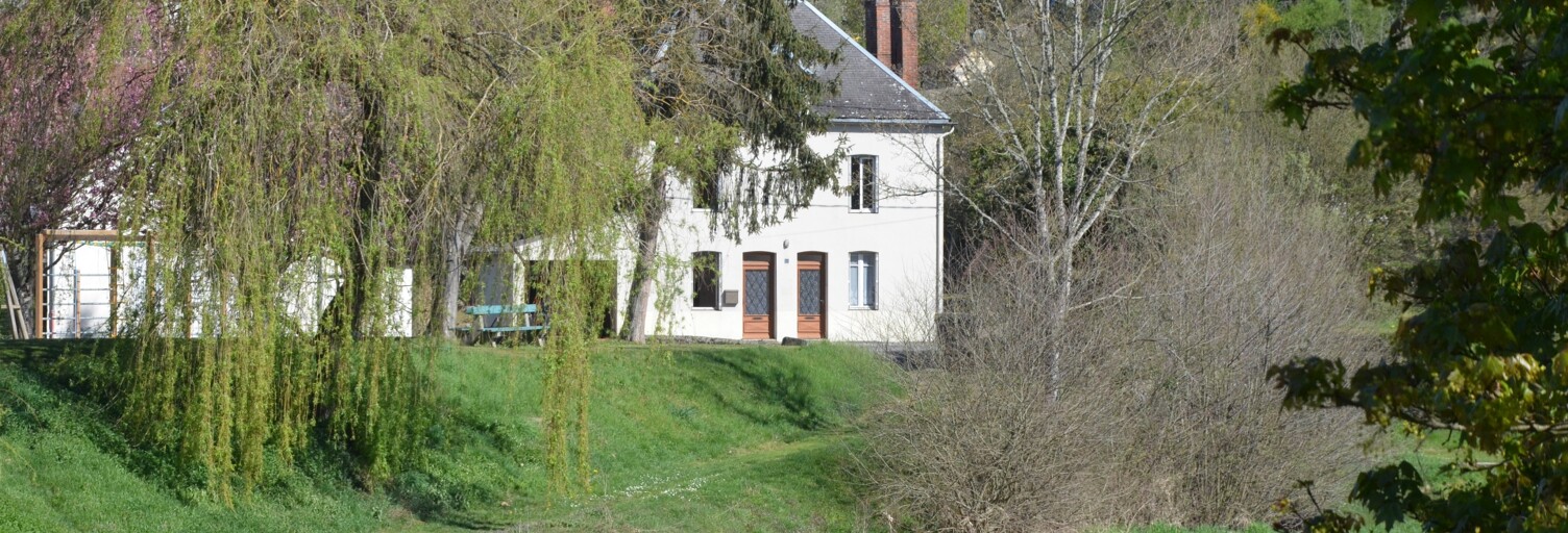 Immeuble  134 m² à vendre à Chambon-sur-Voueize (23170)