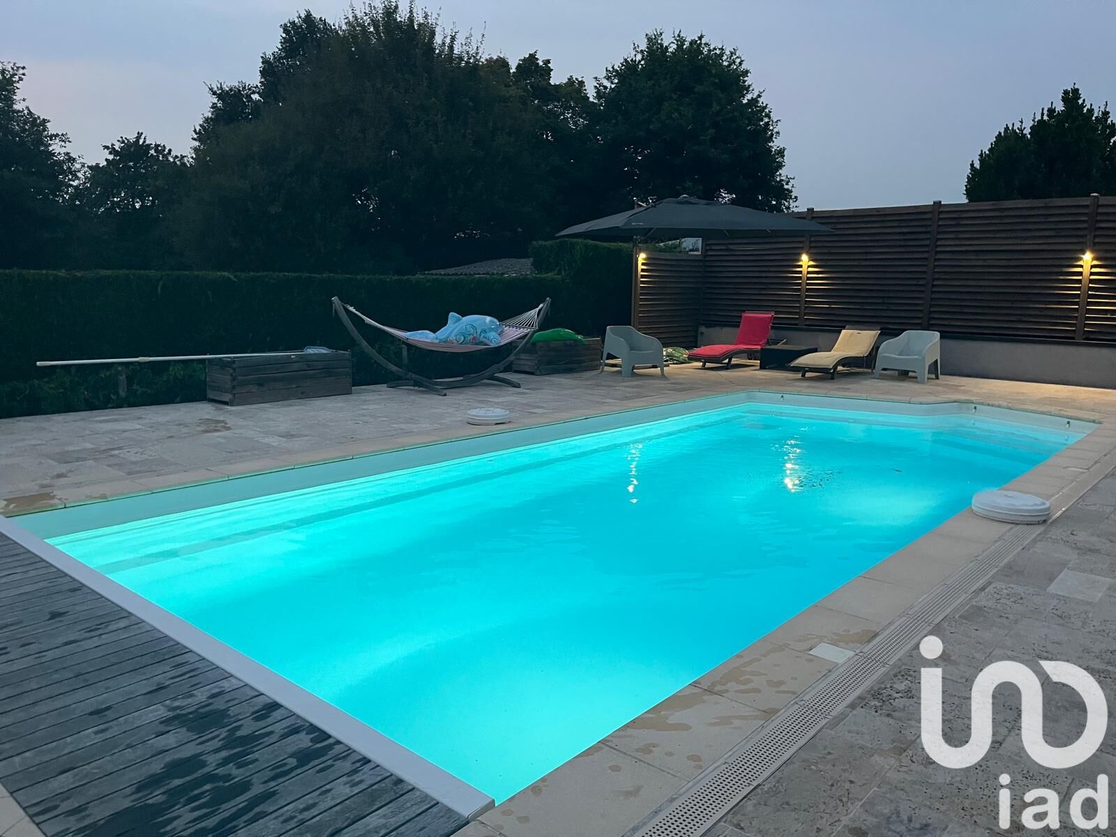 Erce-Pres-Liffre - 244m² - 8p. - 6ch.