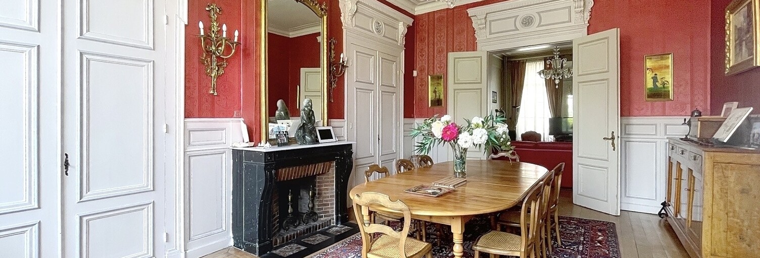 Maison 9 Pièces 312 m² à vendre à Douai (59500)