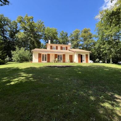 Maison 5 pièces 467250 €