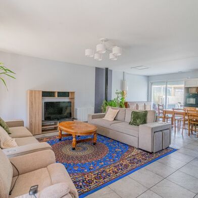 Maison 5 pièces 364000 €