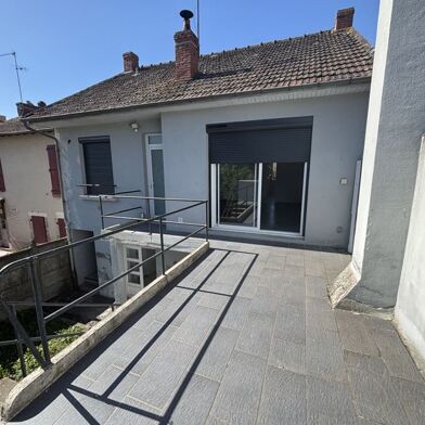 Maison 4 pièces 140400 €