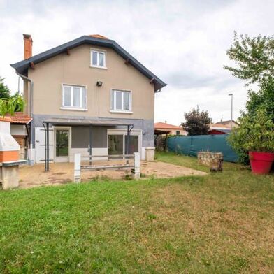 Maison 4 pièces 416960 €