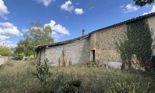 Maison 4 Pièces 68 m² à vendre à La Rochefoucauld-en-Angoumois (16110)