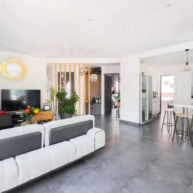 Maison 6 pièces 627000 €