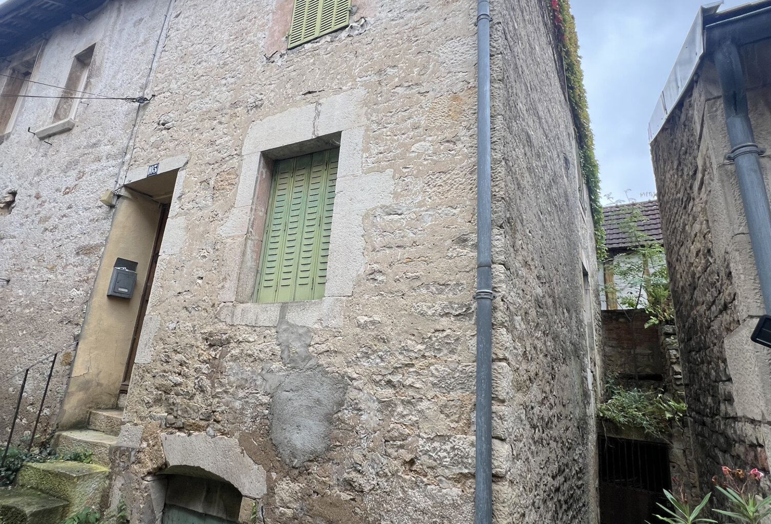 MAISON  DE VILLE — photo 1