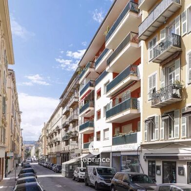 Commerce  160000 €