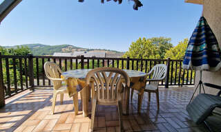 Maison 5 Pièces 144 m² à louer à Saint-Christophe-Vallon (12330)