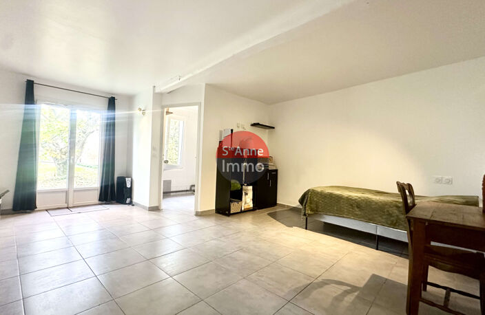ESQUENNOY - MAISON - 5 CHAMBRES - JARDIN - DEPENDANCES - CAV — photo 4