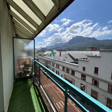 Appartement 1 pièces 79000 €