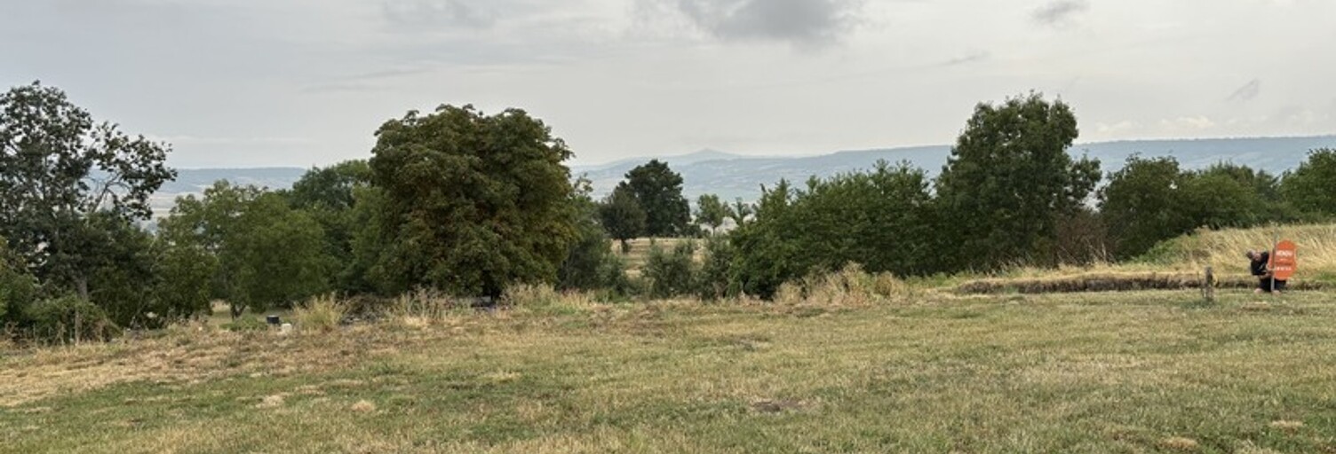 Terrain  904 m² à vendre à Solignat (63500)