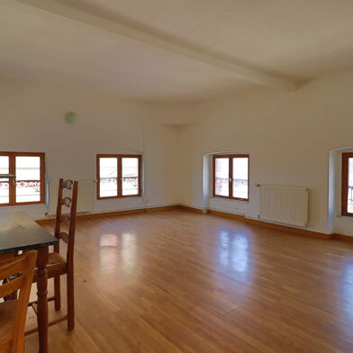 Immeuble  294000 €