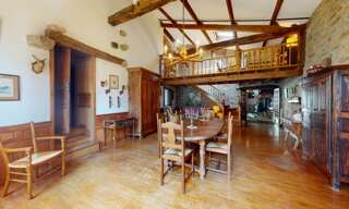 Maison 8 Pièces 194 m² à vendre à Sauveterre-de-Rouergue (12800)