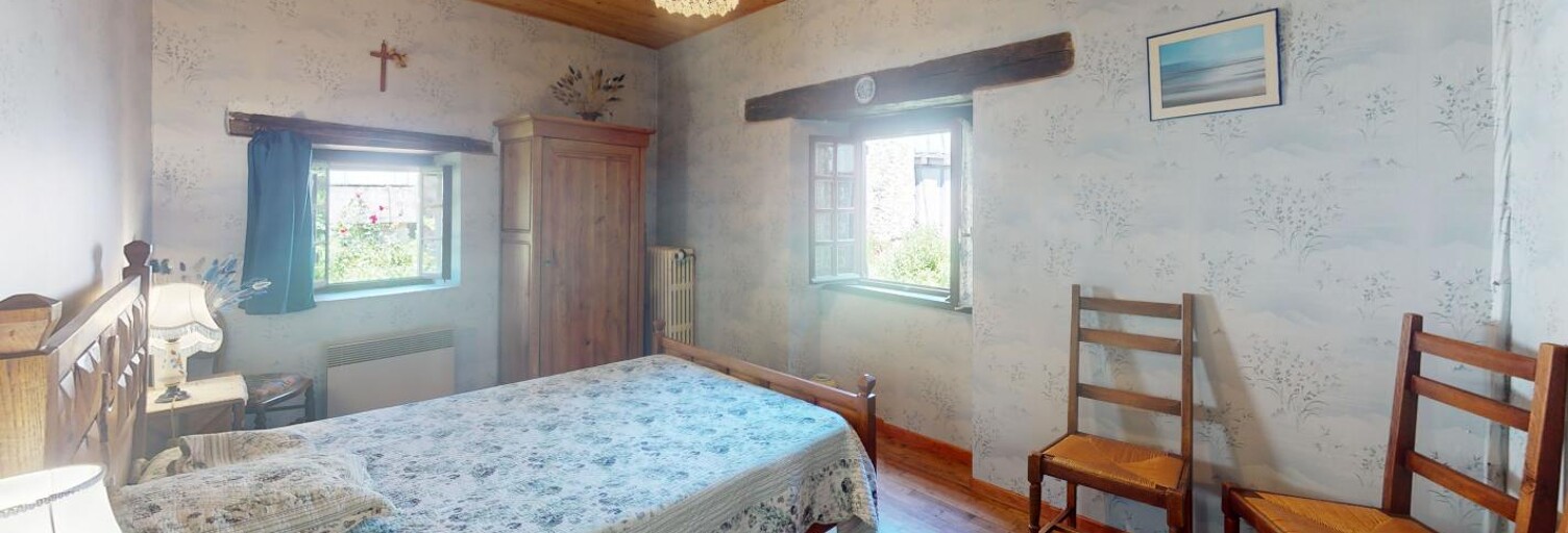 Maison 8 Pièces 194 m² à vendre à Sauveterre-de-Rouergue (12800)