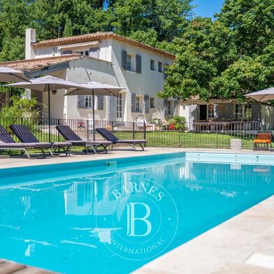 Maison 6 pièces 1795000 €