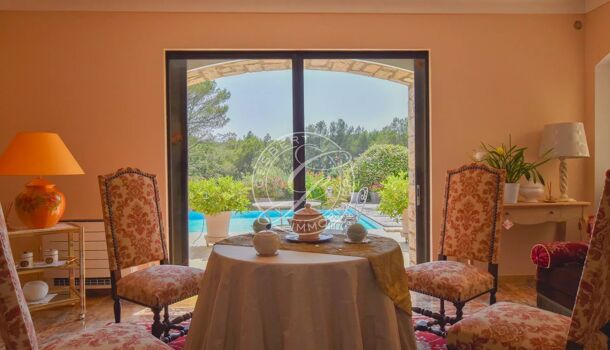 Propri&eacute;t&eacute; 9 pièces  à vendre Flayosc 83780