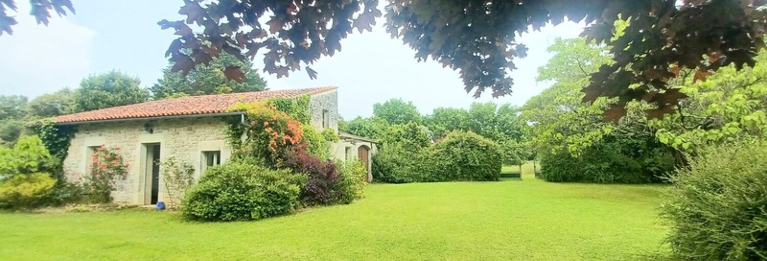 Maison 4 Pièces 151 m² à vendre à Bords (17430)
