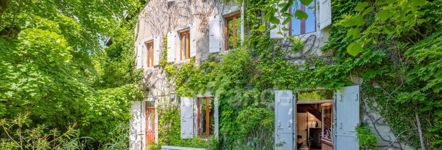 Maison 6 Pièces 197 m² à vendre à Gex (01170)