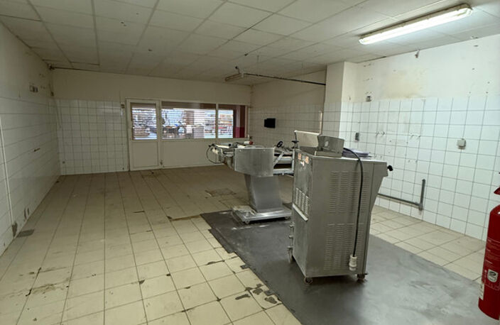 Local/bureau à vendre ANNEMASSE (74) — photo 4
