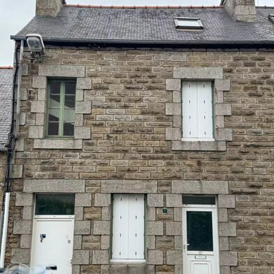 Immeuble  115020 €