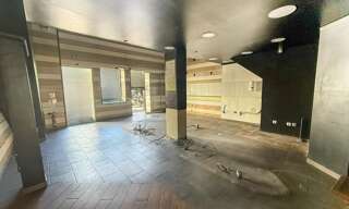 Commerce  184 m² à louer à Saint-Denis (97400)