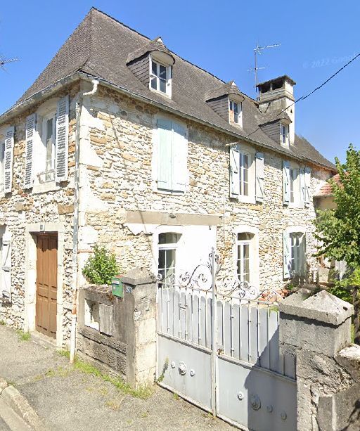 Villa / Maison  T5 à vendre Gan 64290