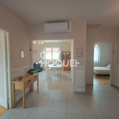 Appartement 3 pièces 920 €