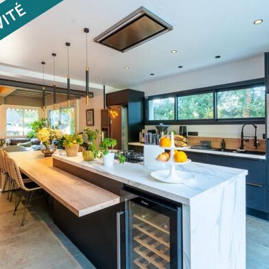 Maison 7 pièces 1230000 €