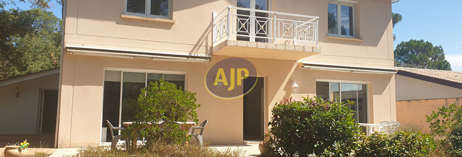 Maison 6 Pièces 185 m² à vendre à Soulac-sur-Mer (33780)