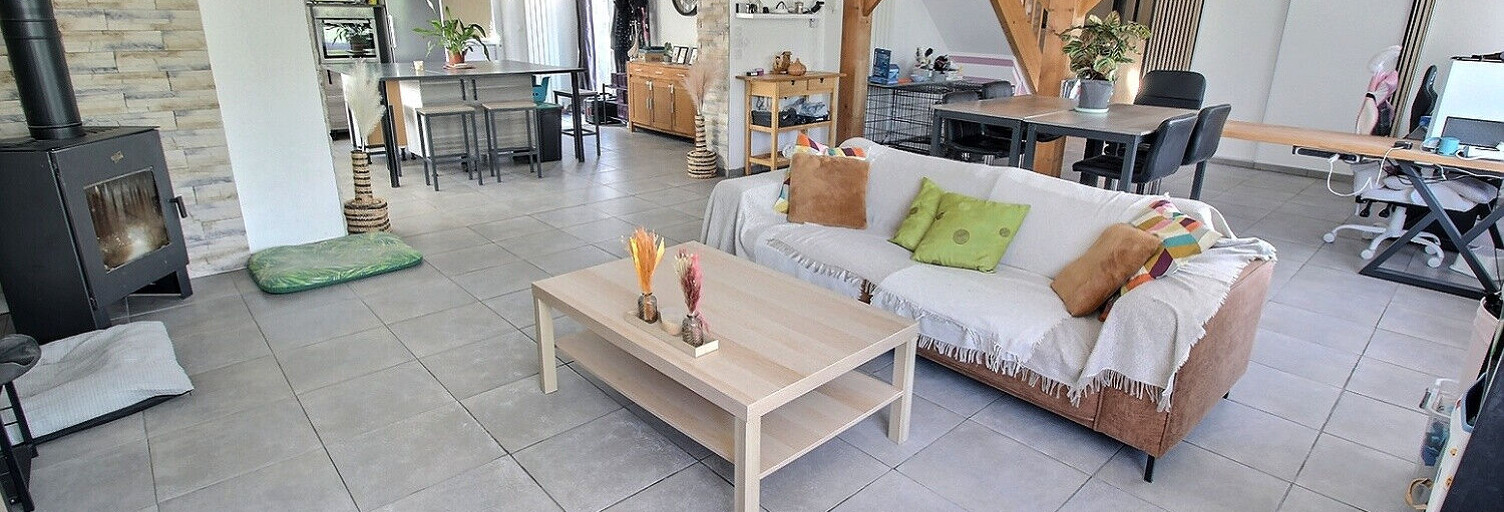 Maison 5 Pièces 186 m² à vendre à Tagnon (08300)